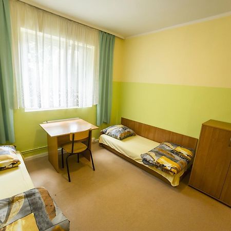 Ondraszka Hostel Katowice Exterior photo