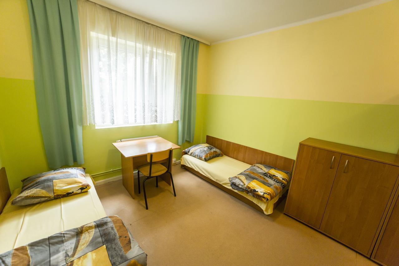 Ondraszka Hostel Katowice Exterior photo